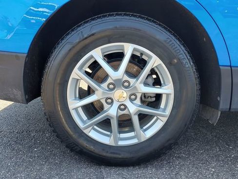 Used 2024 Chevrolet Equinox LS w/ Driver Confidence II Package AWD/4WD image 32