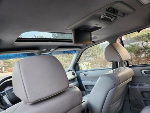 Used 2012 Honda Pilot Touring image 22