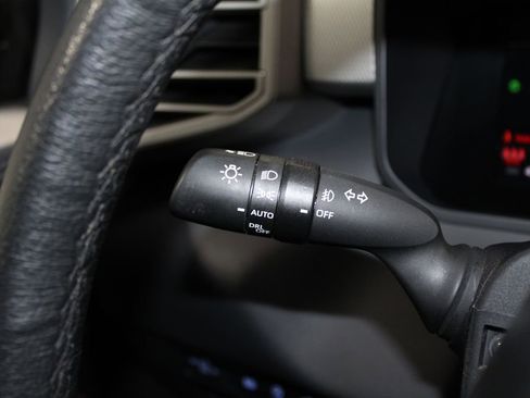 Used 2024 Toyota Tundra Limited image 39