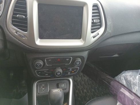 Certified 2020 Jeep Compass Latitude w/ Popular Equipment Group image 11