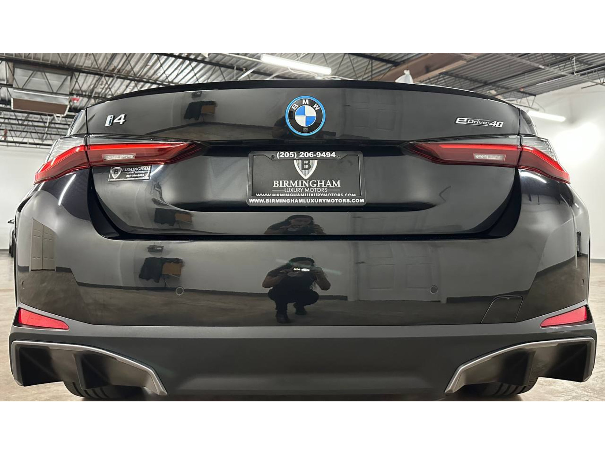 Used 2023 BMW i4 eDrive40 w/ Premium Package RWD image 14