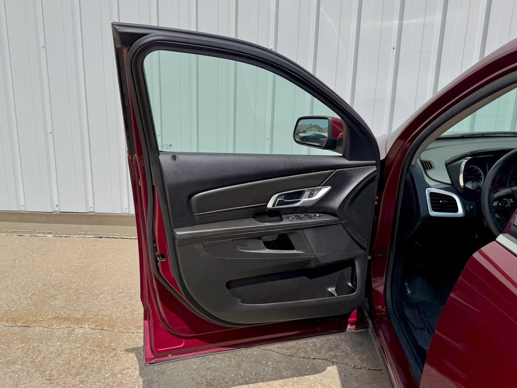 Used 2016 GMC Terrain SLE FWD image 14