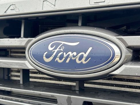 Used 2023 Ford Ranger Lariat w/ Equipment Group 501A High AWD/4WD image 8