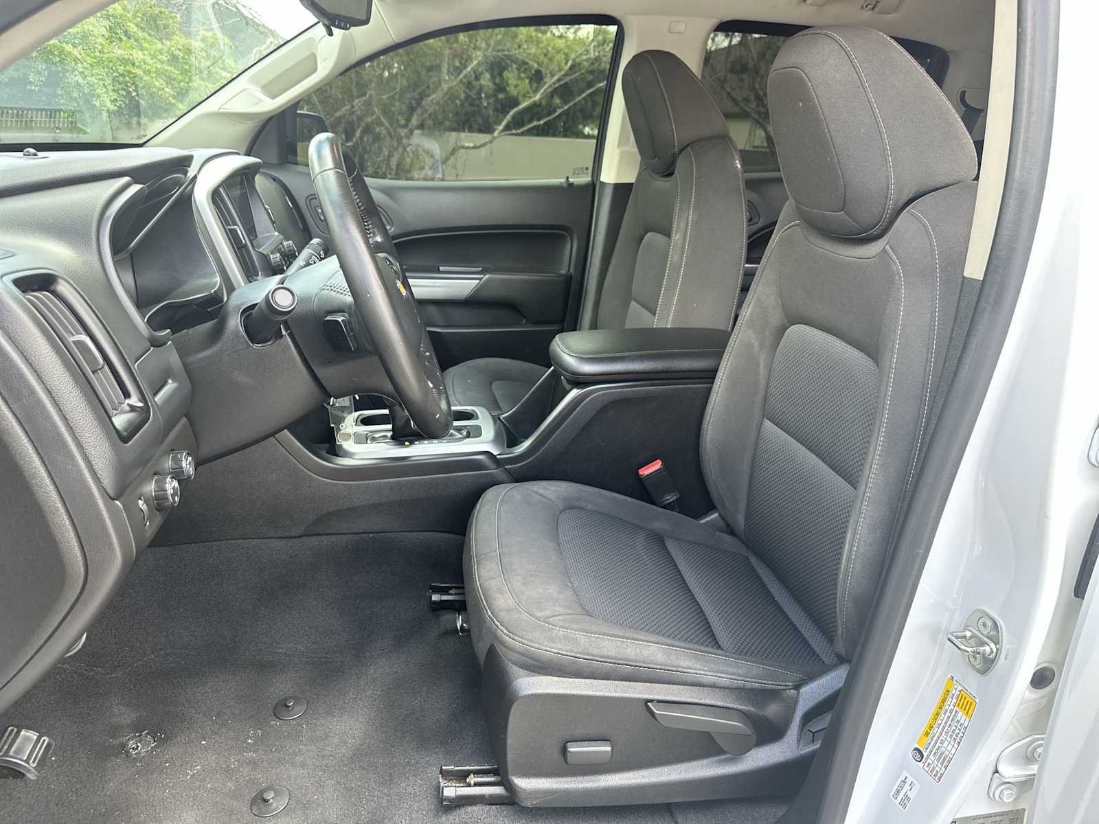Certified 2020 Chevrolet Colorado LT AWD/4WD image 15