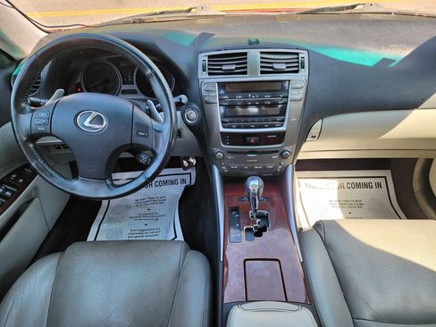 Used 2007 Lexus IS 250 AWD image 12