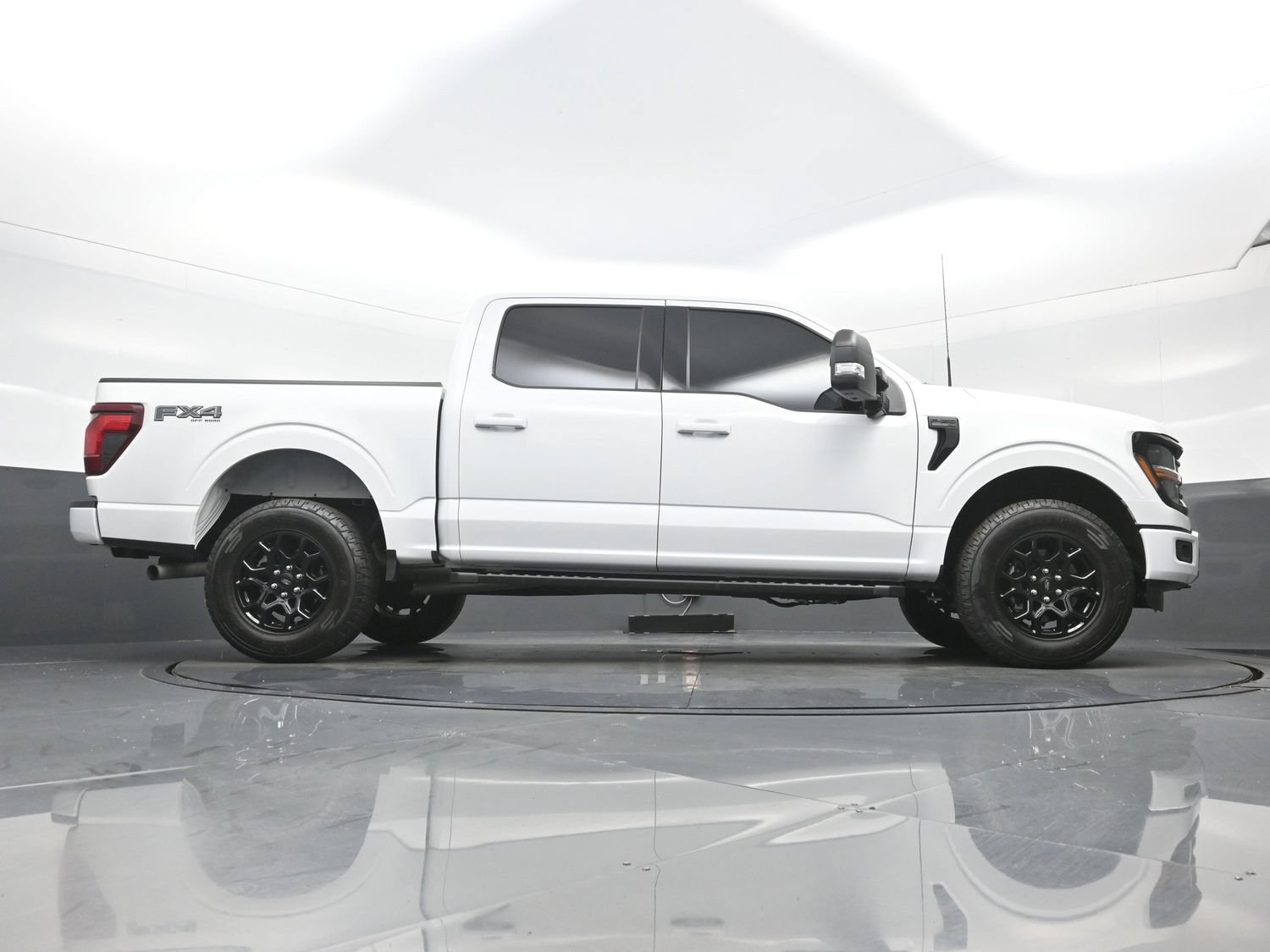 Used 2024 Ford F150 XLT w/ FX4 Off-Road Package AWD/4WD image 33
