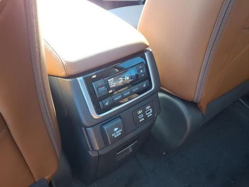 New 2026 Subaru Ascent Touring image 44