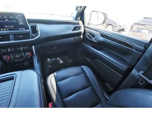 Used 2021 Chevrolet Tahoe Z71 w/ Z71 Signature Package image 10