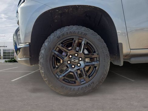 Used 2021 Chevrolet Silverado 1500 LT Trail Boss w/ Bed Protection Package AWD/4WD image 10