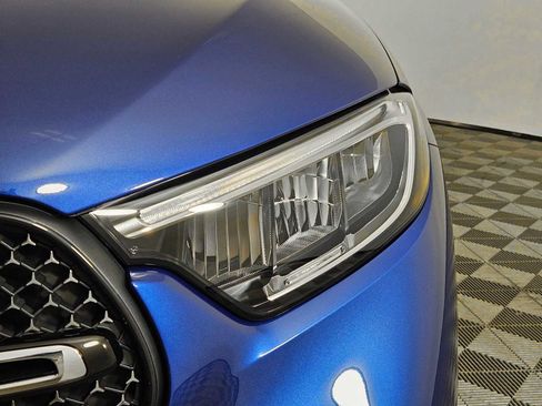 New 2025 Mercedes-Benz GLC 300 4MATIC image 10