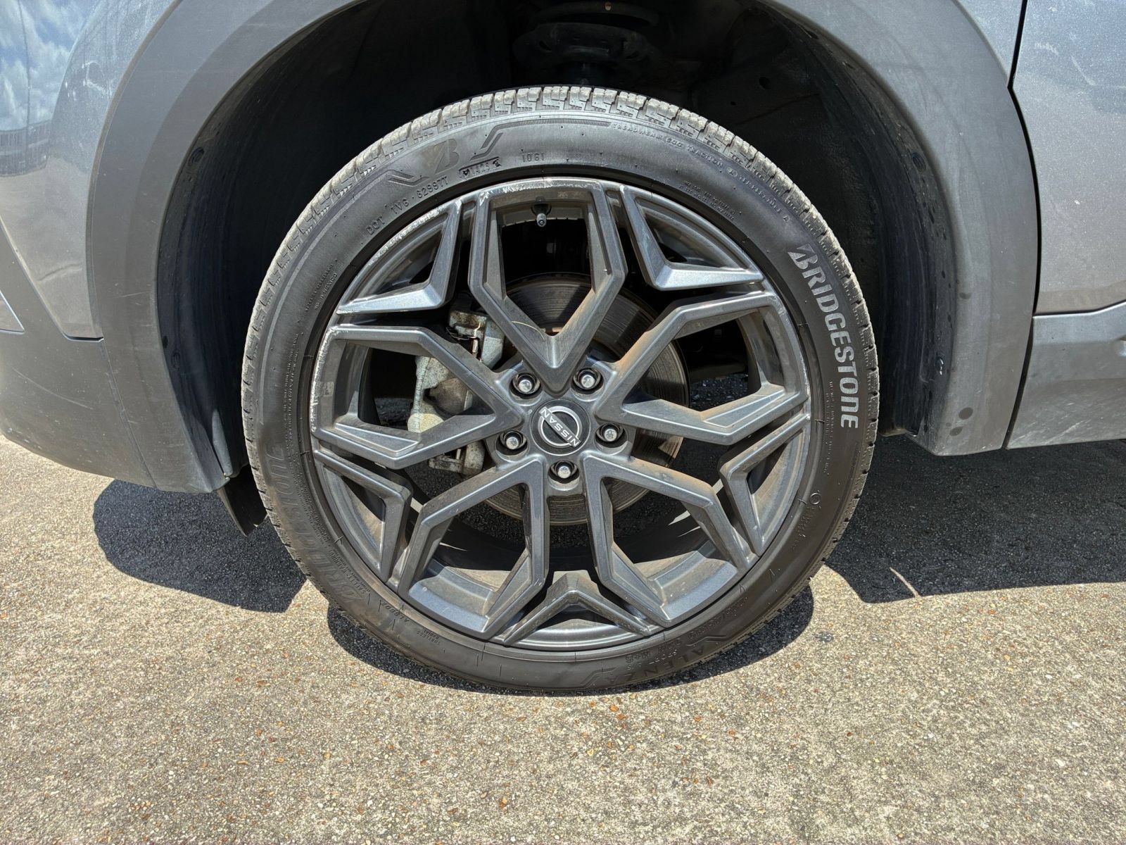 Used 2026 Nissan Kicks SR FWD image 28