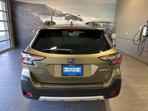 Used 2025 Subaru Outback Limited image 36