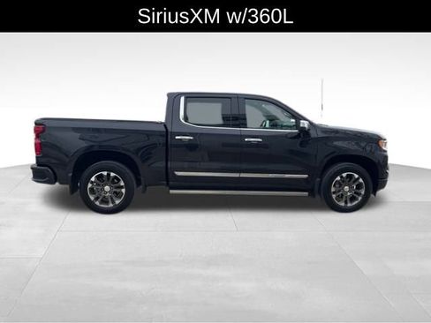 Used 2023 Chevrolet Silverado 1500 High Country w/ Technology Package image 9