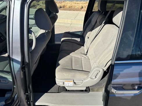 Used 2016 Honda Odyssey SE image 22