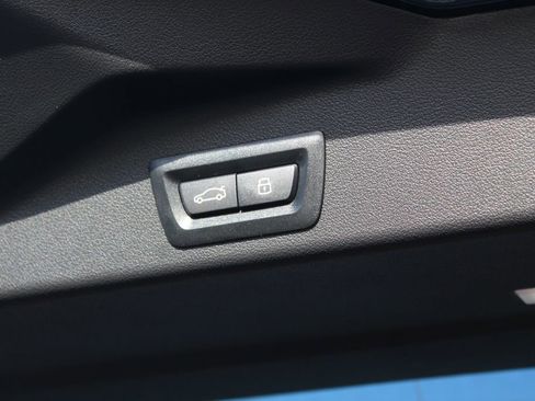 New 2026 BMW X5 xDrive40i w/ Climate Comfort Package image 8