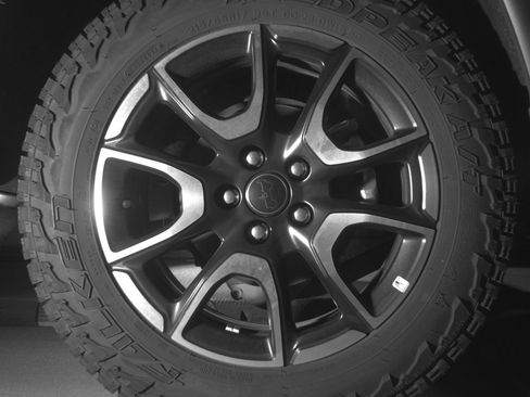 Used 2025 Jeep Compass Trailhawk AWD/4WD image 15