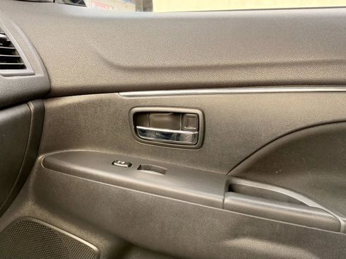 Used 2023 Mitsubishi Outlander Sport ES image 25