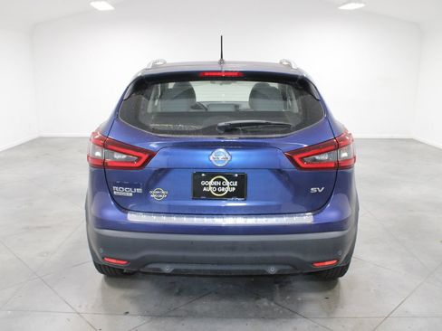 Used 2020 Nissan Rogue Sport SV FWD image 8