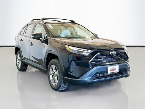 New 2025 Toyota RAV4 XLE image 3