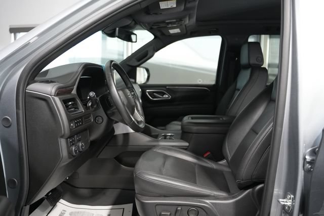 Used 2024 Chevrolet Tahoe Z71 w/ Luxury Package AWD/4WD image 18