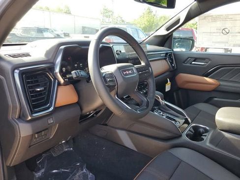 New 2026 GMC Canyon AT4 AWD/4WD image 20