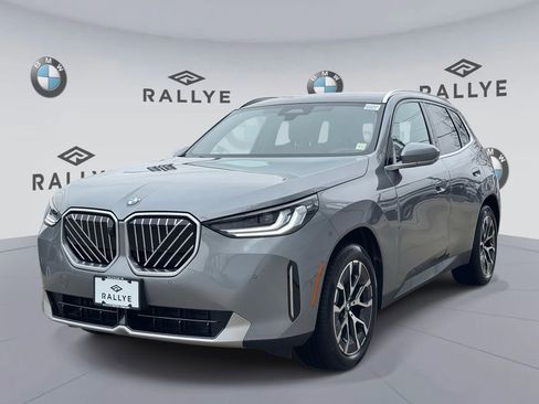 Certified 2025 BMW X3 xDrive30i w/ Premium Package image 3