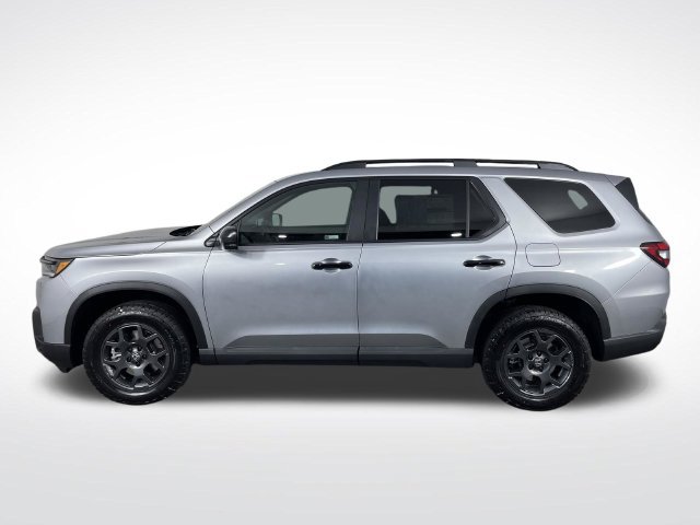 New 2026 Honda Pilot TrailSport image 13