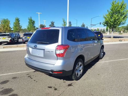 Used 2015 Subaru Forester 2.5i AWD/4WD image 3