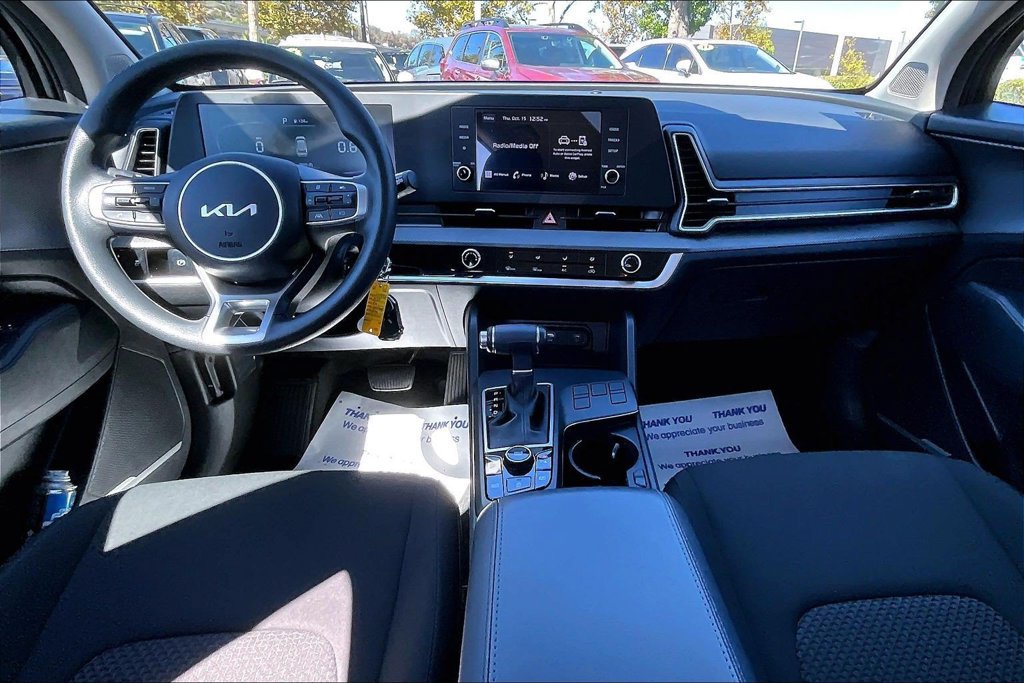 Certified 2023 Kia Sportage LX FWD image 11