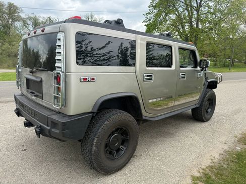 Used 2004 HUMMER H2 AWD/4WD image 3