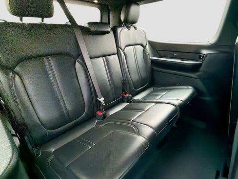 Used 2022 Jeep Wagoneer Series I w/ Premium Group I RWD image 28
