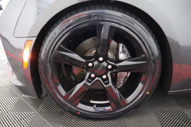 Used 2018 Chevrolet Camaro SS RWD image 67