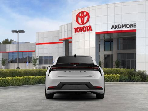 New 2026 Toyota Prius Limited image 8