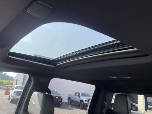 Certified 2024 GMC Sierra 2500 AT4 w/ AT4 Premium Plus Package image 2