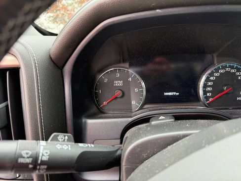 Used 2018 GMC Sierra 1500 Denali w/ Denali Ultimate Package AWD/4WD image 12
