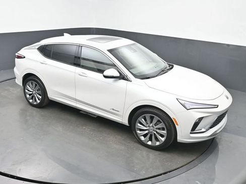Used 2024 Buick Envista Avenir image 44