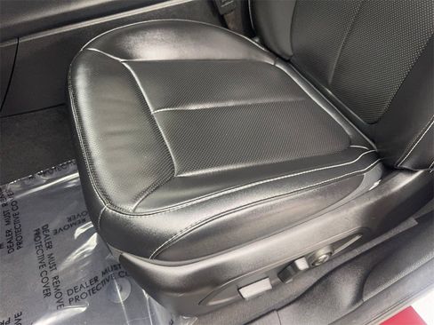 Used 2024 Jeep Grand Cherokee L Limited w/ Luxury Tech Group II image 30