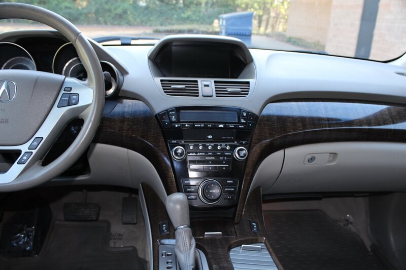 Used 2011 Acura MDX w/ Technology Package AWD/4WD image 15