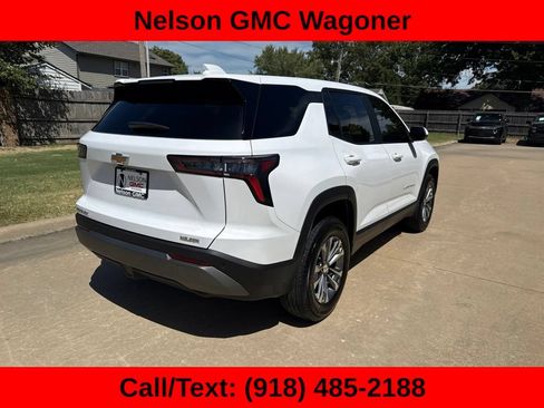 Used 2026 Chevrolet Equinox LT FWD image 5