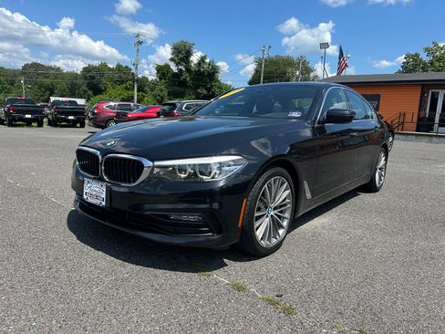 Used 2018 BMW 540i xDrive AWD/4WD image 1