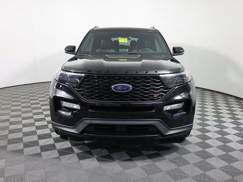 Used 2022 Ford Explorer ST w/ Equipment Group 401A image 2