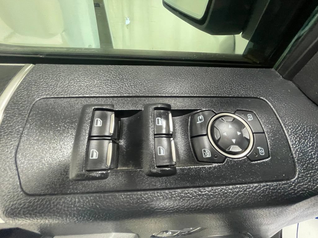 Used 2018 Ford F150 Raptor w/ Equipment Group 802A Luxury AWD/4WD image 14