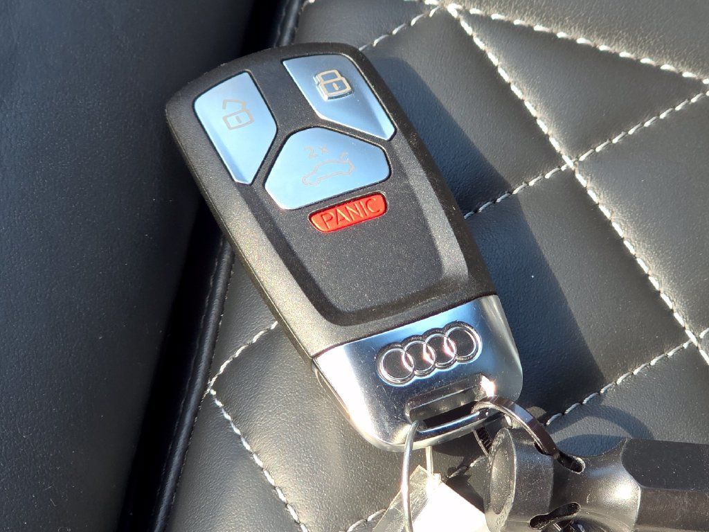 Certified 2024 Audi SQ5 Premium Plus AWD/4WD image 38