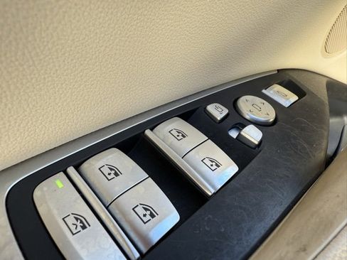 Used 2020 BMW X3 xDrive30e w/ Premium Package image 13