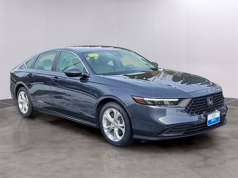 Certified 2024 Honda Accord LX image 3