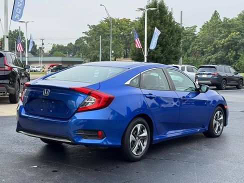 Used 2019 Honda Civic LX image 3