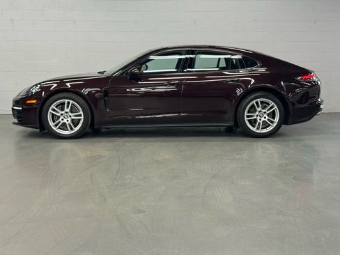 Used 2022 Porsche Panamera 4 image 4