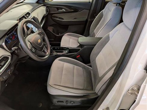 Used 2021 Chevrolet TrailBlazer LT w/ Sun and Liftgate Package FWD image 20