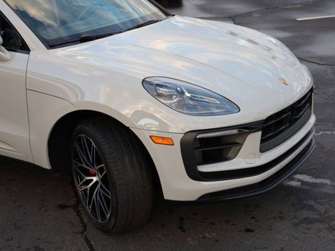 Used 2023 Porsche Macan S image 10