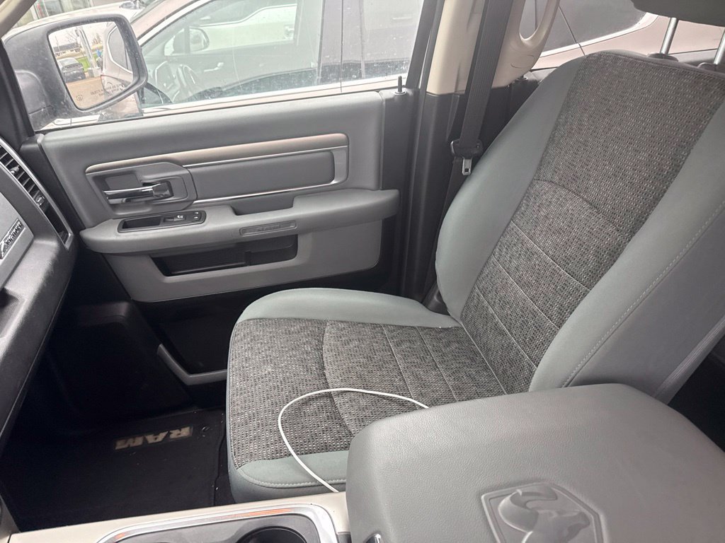 Used 2018 RAM 1500 Big Horn AWD/4WD image 16